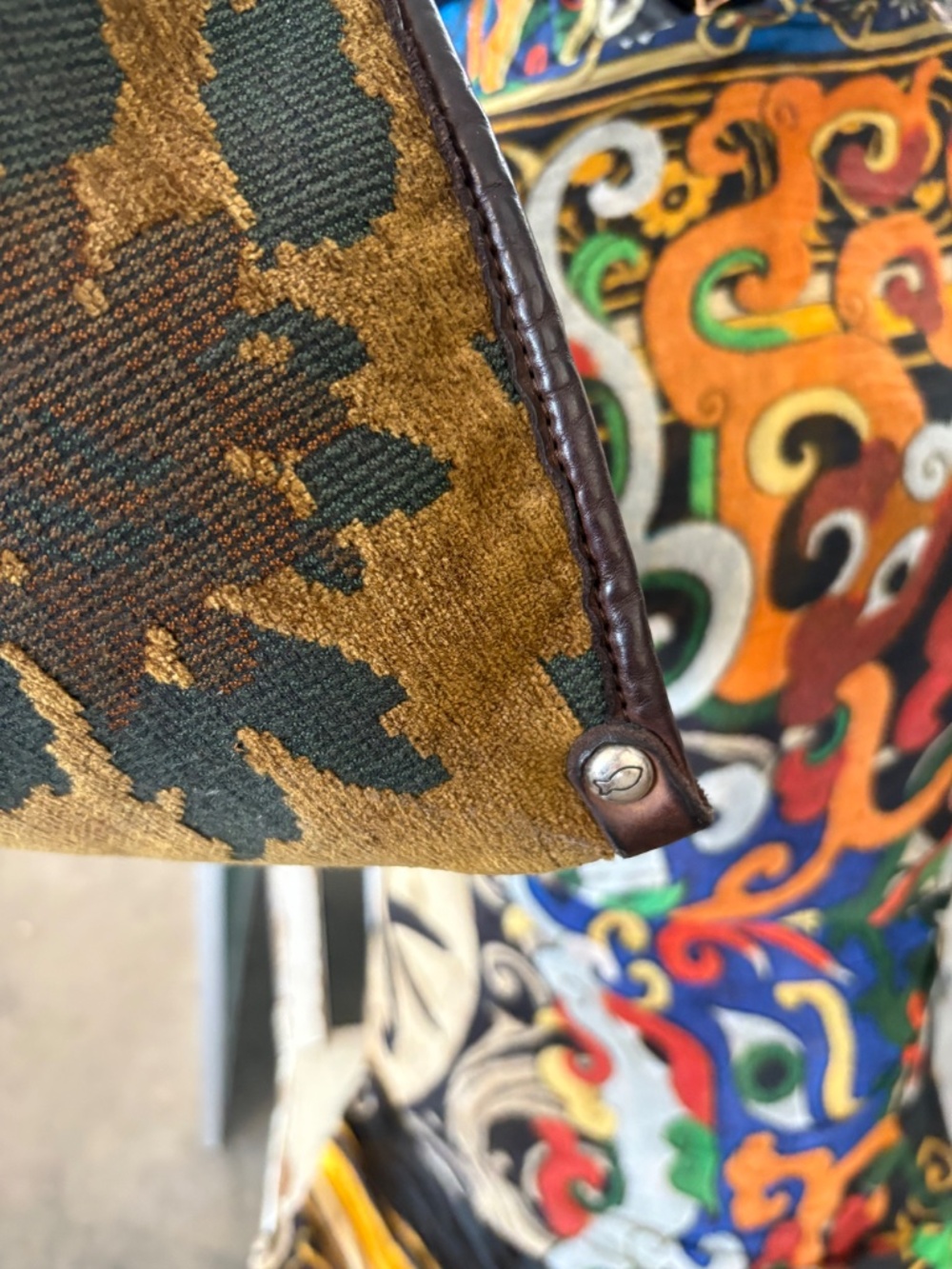 Campomaggi Atena Floral Velvet Jacquard and Leather Bag in Giallo & Moro - Picture 3 of 9